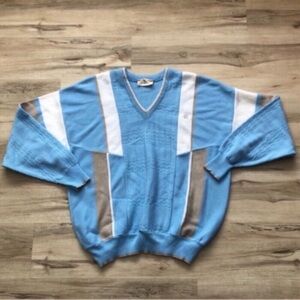 Men's Light Blue and Gray V-Neck Sweater